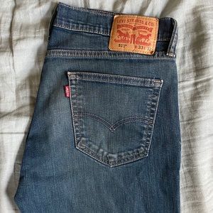 Levi’s 511’s: 33W, 32L